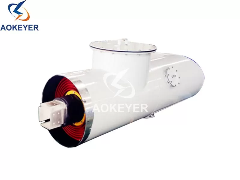 Phase-segregated Busbar